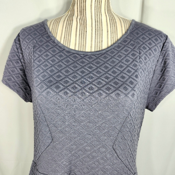 Maurices Grey Cap Sleeve Geometric Textured Material Fit & Flare Dress Sz XLarge - Picture 2 of 10